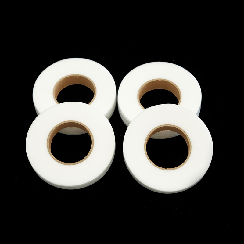 Konventionel skæreskive pa varm smelte klæbemiddel